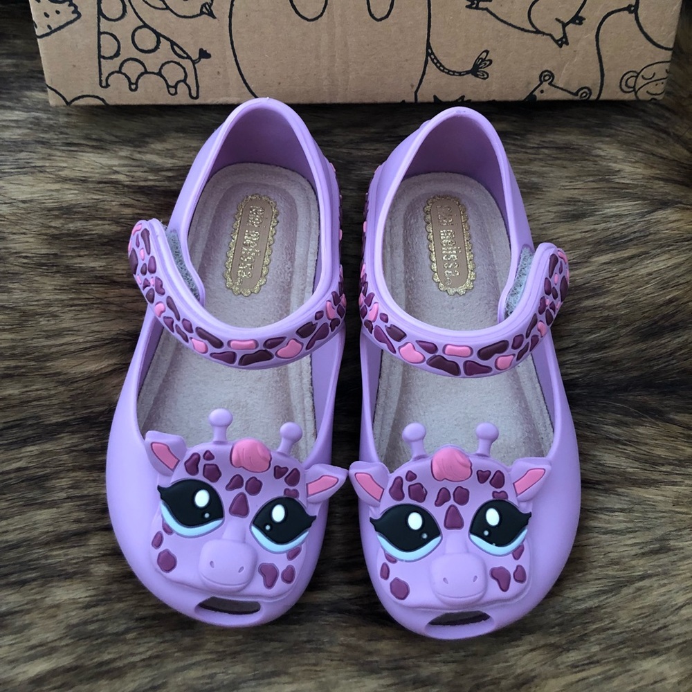 BRAND NEW MINI MELISSA GIRAFFE 6